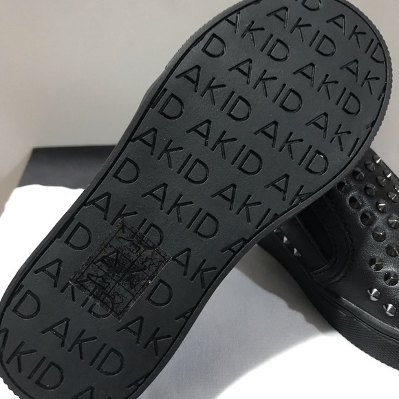 AKID Shoe Kid 8C Black Loafer Stud Rockstar Goth Punk Wedding Preppy Neutral 80s - Picture 8 of 8